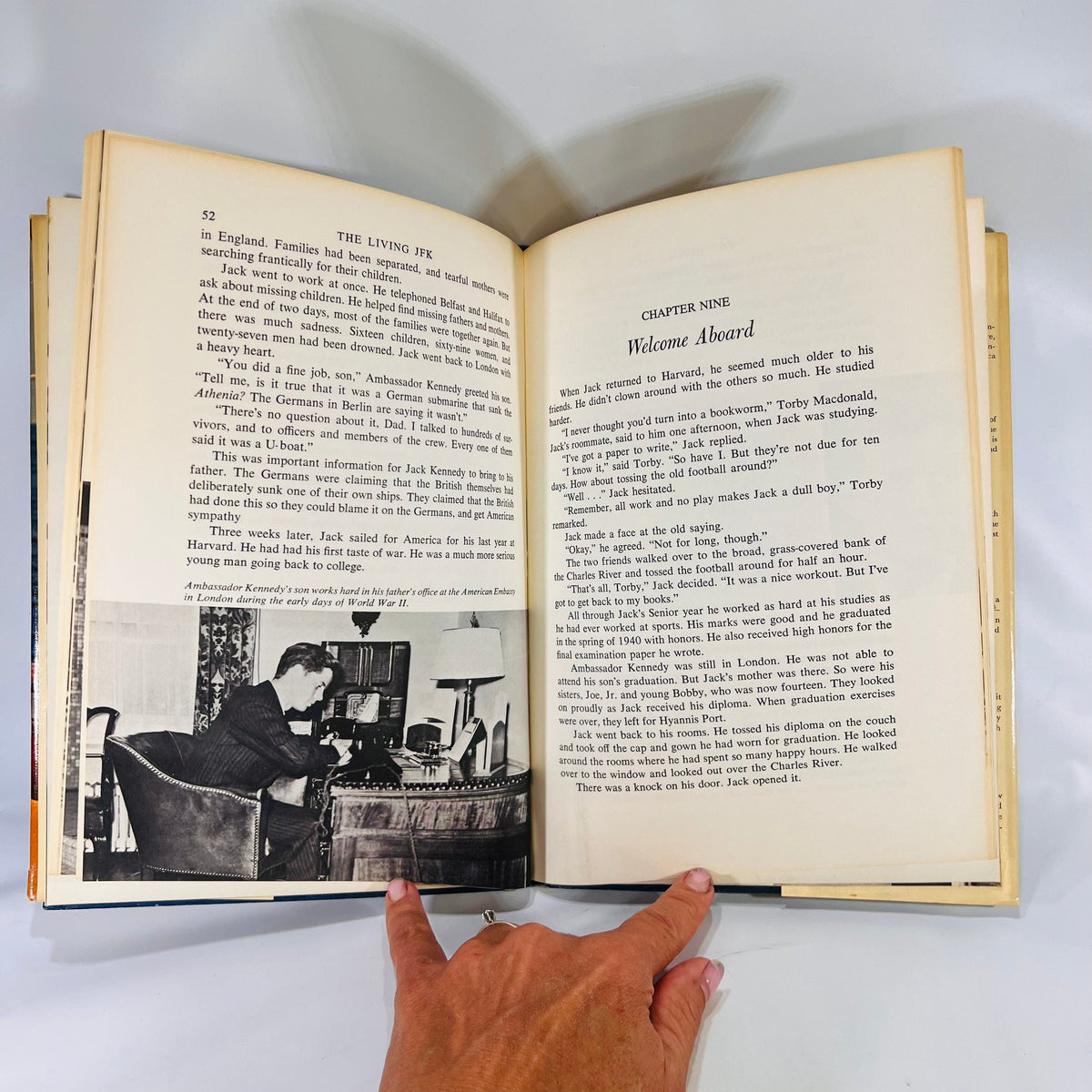 The Living JFK by Robert N. Webb 1964 Grosset & Dunlop Vintage Book